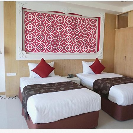 Lucky Sun Patong Hotel Екстериор снимка
